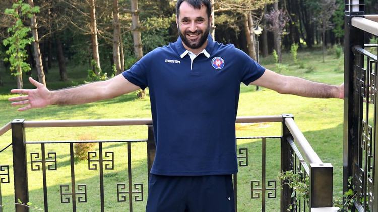 Halkbank kampı tamamladı