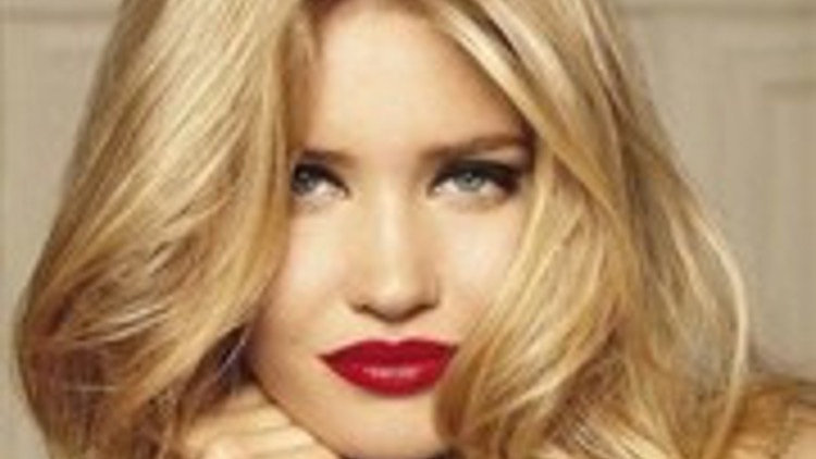 Güzelliğinizle büyüleyin