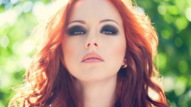 Kızıllar için makyaj sırları