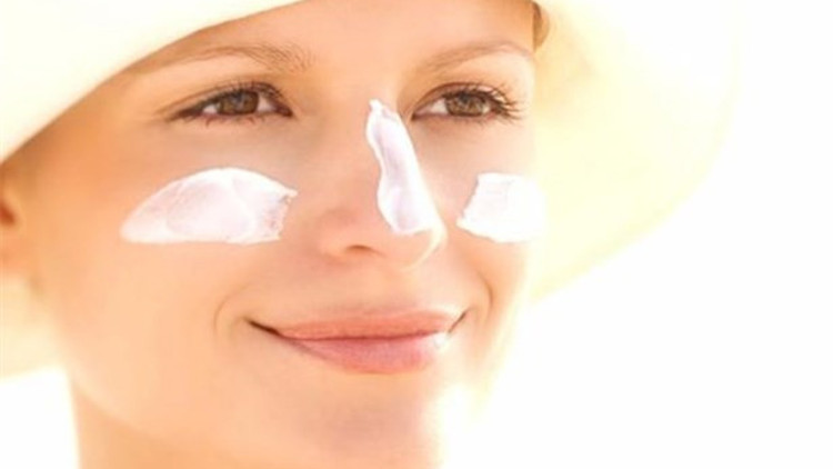 Evde Güneş Kremi Nasıl Yapılır