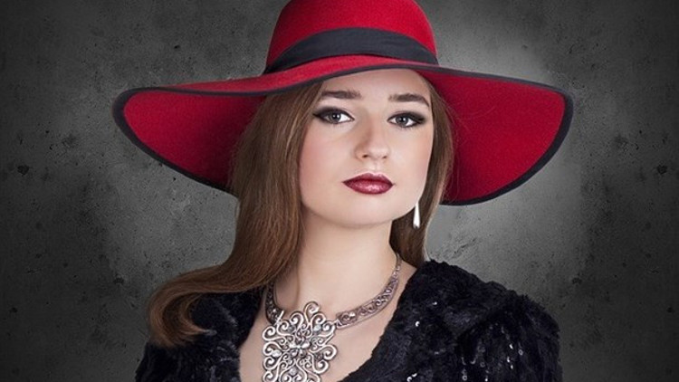 Geçmişten Günümüze Kadar Gelen 6 Güzellik Sırrı Geçmişten Günümüze Kadar Gelen 6 Güzellik Sırrı