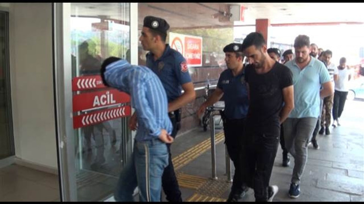 25 kişiyi 650 bin lira dolandıran siber çeteye darbe 25 kişiyi 650 bin lira dolandıran siber çeteye darbe