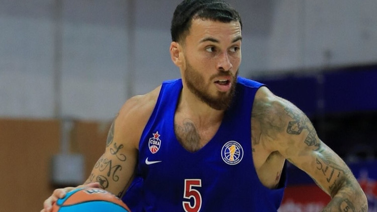 Euroleaguede ilk haftanın MVPsi Mike James