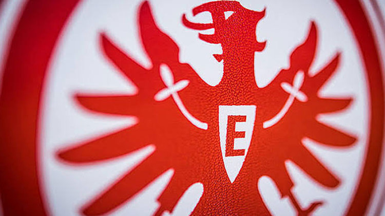 Alman milli futbolcu Eintracht Frankfurt altyapısının başında