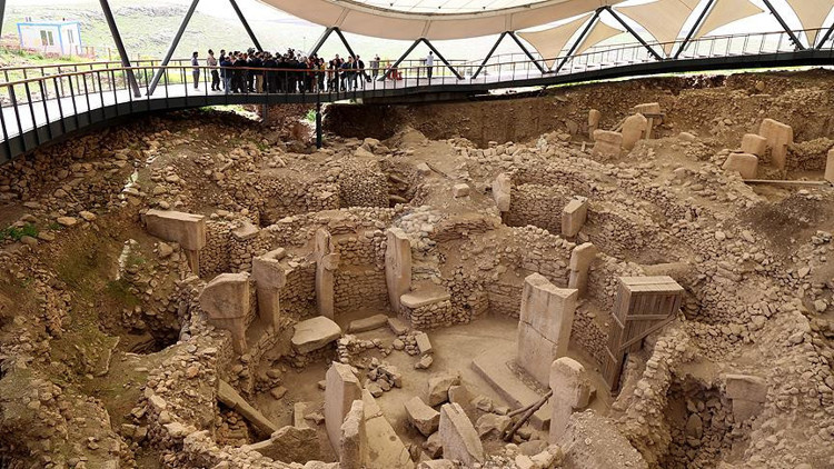 Aziz Nikolaos Anıt Müzesi’ne, Göbeklitepe benzeri uzay çatı