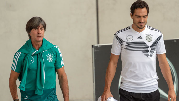Löw geri adım atacak mı atmayacak mı
