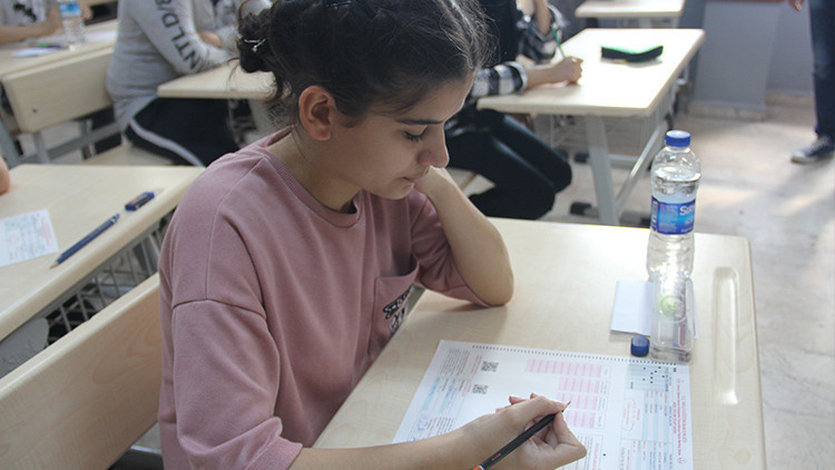 Uzmanlar LGS örnek soruları değerlendirdi Uzmanlar LGS örnek soruları değerlendirdi