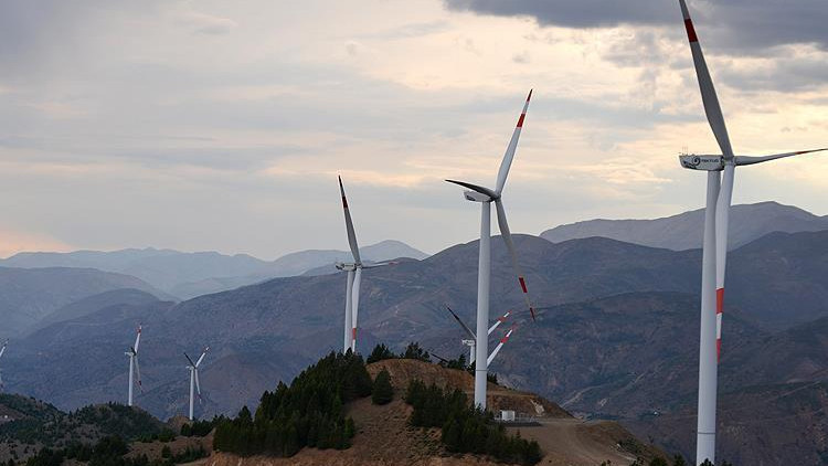 Rüzgar enerjisinde 25 bin megavat hedefi Rüzgar enerjisinde 25 bin megavat hedefi