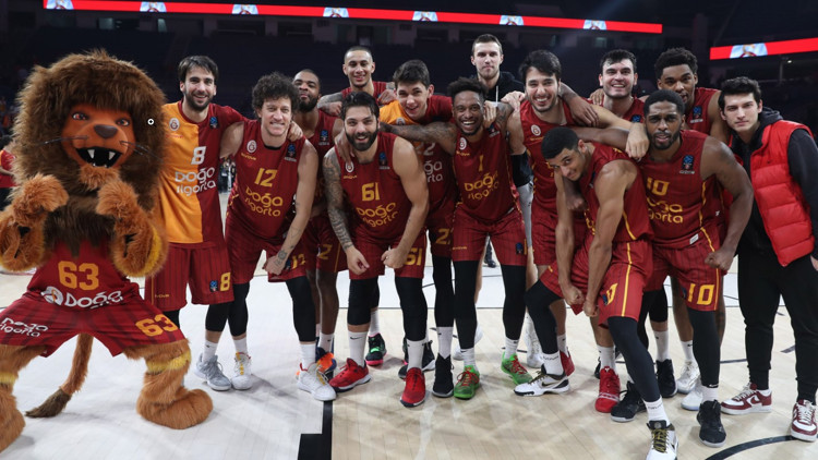 Galatasaray Doğa Sigortadan müthiş geri dönüş Galatasaray Doğa Sigortadan müthiş geri dönüş