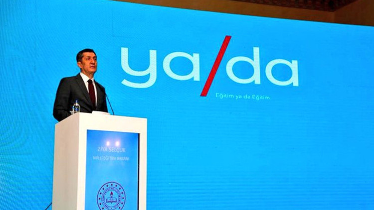 ‘Eğitim ya da Eğitim’ dergisi öğretmenlerle buluştu ‘Eğitim ya da Eğitim’ dergisi öğretmenlerle buluştu