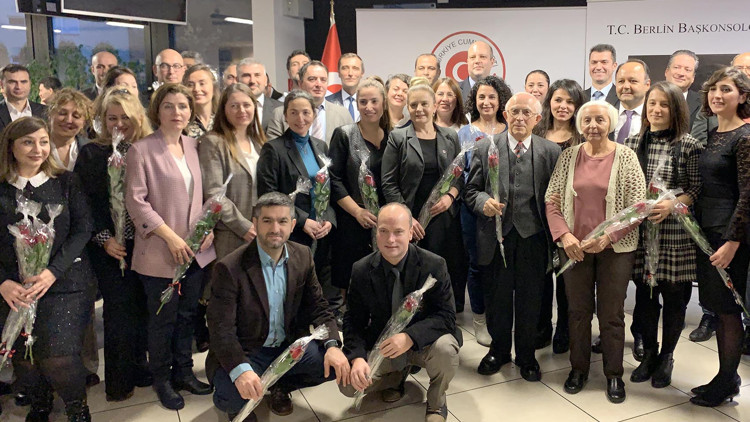 Almanya, Londra ve Belçika’da 24 Kasım Öğretmenler Günü etkinliği