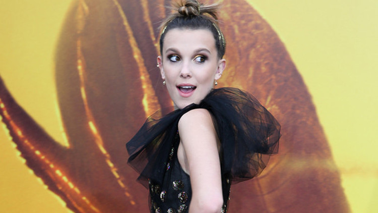 15 yaşındaki Millie Bobby Brown bir rol oynayıp ek gelirlerle birlikte 7 milyon doların üzerinde para kazanacak