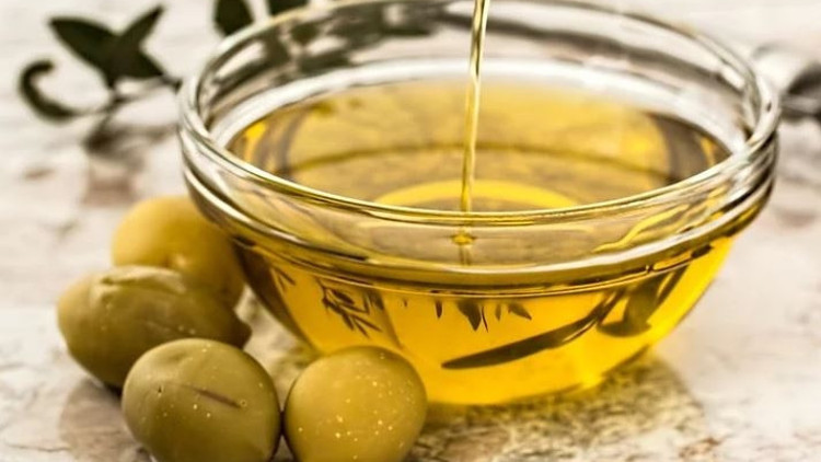 Rüyada zeytin görmek ne anlama gelir? Rüyada zeytin toplamak ve yemek tabiri