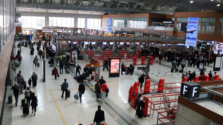 Sabiha Gökçen Havalimanı’na yeni check-in kontuarı Sabiha Gökçen Havalimanı’na yeni check-in kontuarı