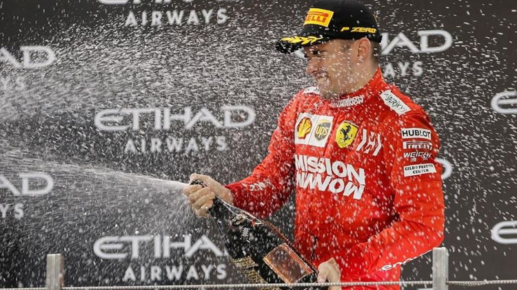 Ferrari, Leclercin sözleşmesini 2024e kadar uzattı