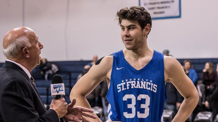 NCAAde forma giyen genç basketbolcu Deniz Çelenin hedefi Avrupa