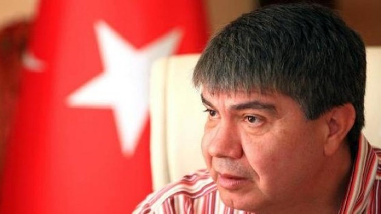 Menderes Türelin kar maskeli şüpheli ihbarı polisi harekete geçirdi