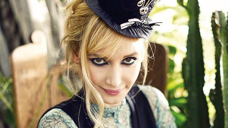 Gökçeden babasına destek