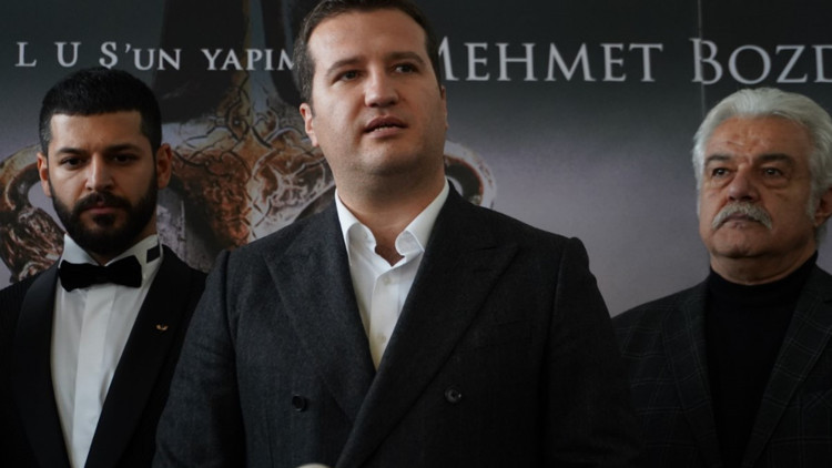 Mehmet Bozdağ: En iyi aksiyon sahnelerini biz çektik Mehmet Bozdağ: En iyi aksiyon sahnelerini biz çektik