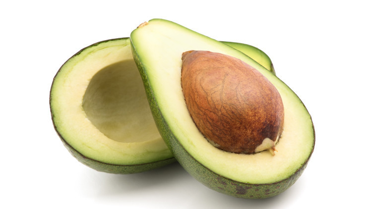 Denemek için ektikleri avokadoya talep artıyor