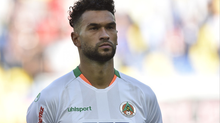 Alanyasporun İngiliz stoperi Steven Caulker: İlk geldiğimde bebek gibiydim...