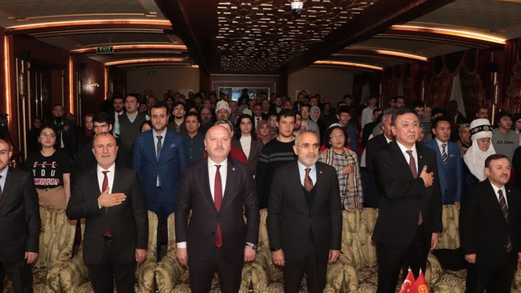 Kadın lider Kurmancan Datka için anma programı Kadın lider Kurmancan Datka için anma programı