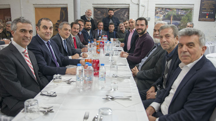 İngiltere Kahramanmaraşlılar Derneği’nden depremzedeler için destek gecesi