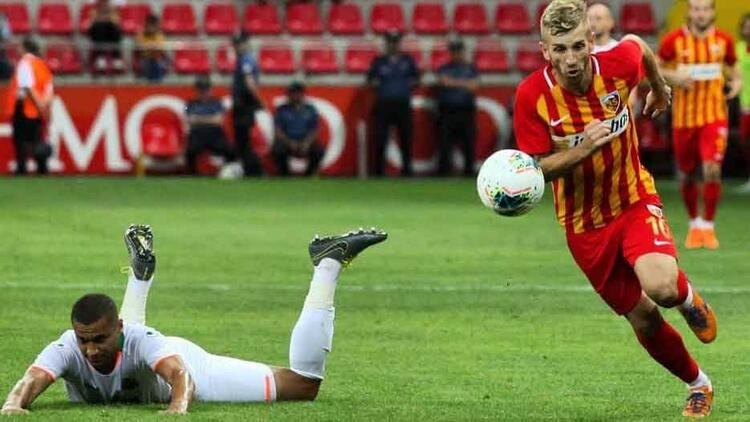 Kayserisporun Brezilyalısı Pedro Henrique: Hakem hataları bıkkınlık verdi Kayserisporun Brezilyalısı Pedro Henrique: Hakem hataları bıkkınlık verdi