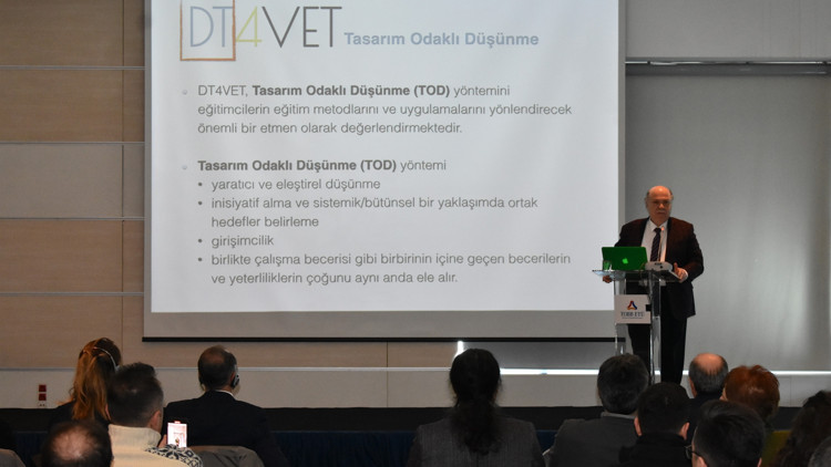 Meslek lisesi öğretmenlerine ‘Tasarım Odaklı Düşün’ eğitimi Meslek lisesi öğretmenlerine ‘Tasarım Odaklı Düşün’ eğitimi