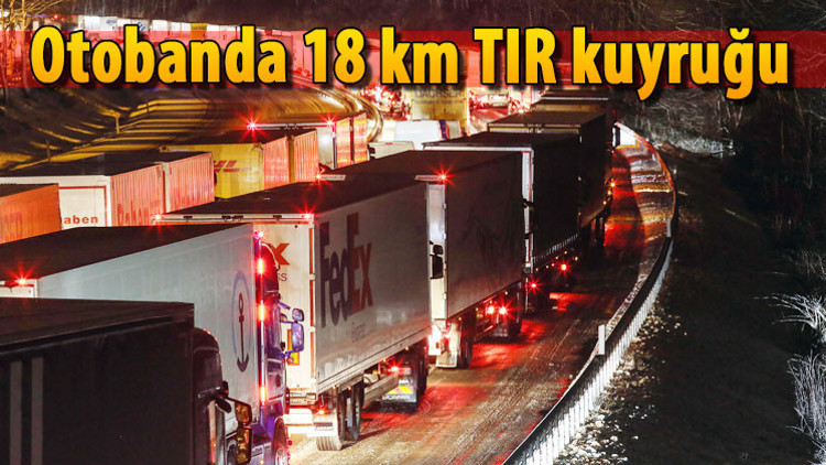 Binlerce sürücü otobanda mahsur kaldı Binlerce sürücü otobanda mahsur kaldı