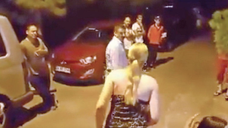 Son dakika haberi: İstanbuldaki Trans nefreti cezasız kalmadı Sizi burada yaşatmayacağız Son dakika haberi: İstanbuldaki Trans nefreti cezasız kalmadı Sizi burada yaşatmayacağız
