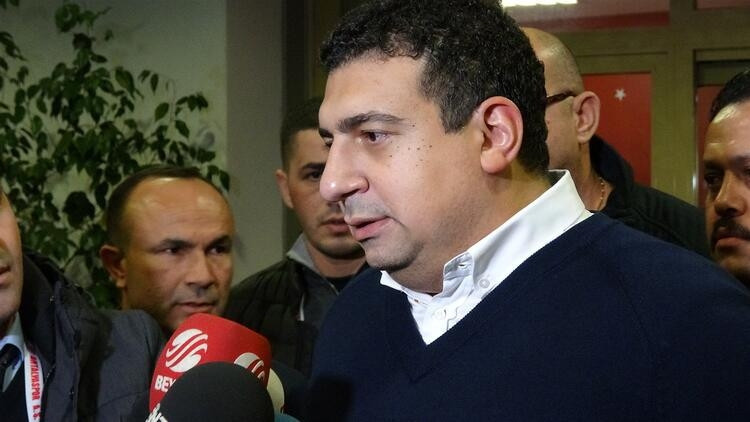 Antalyaspor Kulübü Başkanı Ali Şafak Öztürk: Çok kızdım Antalyaspor Kulübü Başkanı Ali Şafak Öztürk: Çok kızdım