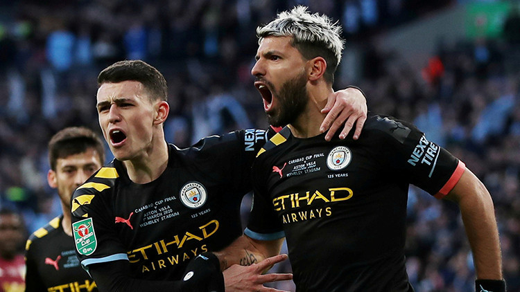 İngiltere Lig Kupasında şampiyon Manchester City İngiltere Lig Kupasında şampiyon Manchester City