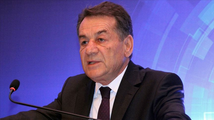 Dijital dünyada kadınlara kariyer fırsatları için beyin fırtınası Dijital dünyada kadınlara kariyer fırsatları için beyin fırtınası