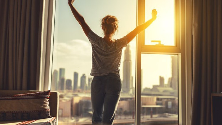 Evde İyi Hissetmenizi Sağlayacak 12 Olumlama Cümlesi