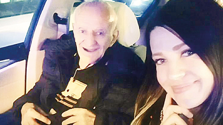 Esra Sönmezerin acı günü Esra Sönmezerin acı günü