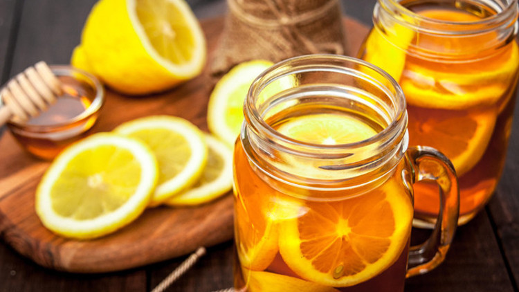 Evde içmesi keyifli en iyi 10 bitki çayı hangisi