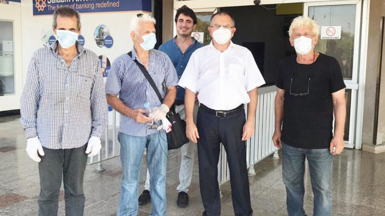 Yunan Bakan’a tahliye tepkisi: Bari insani konuları siyasete alet etmeyin