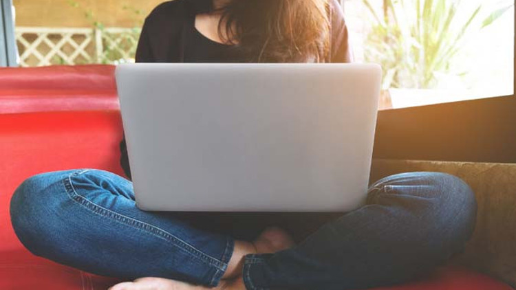 Boyun Tutulmalarını Önlemek İçin Alışkanlıklarınızdan Kurtulun Boyun Tutulmalarını Önlemek İçin Alışkanlıklarınızdan Kurtulun