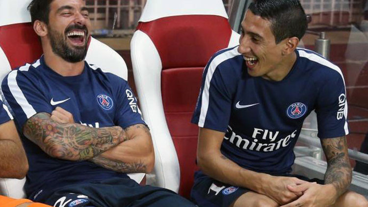 Eşinden şok sözler: İnsanlar garip, yemekler iğrençti...