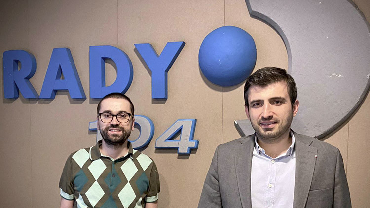 Selçuk Bayraktar Radyo Dye konuk oldu: Uçan otomobillerde liderler arasına gireriz