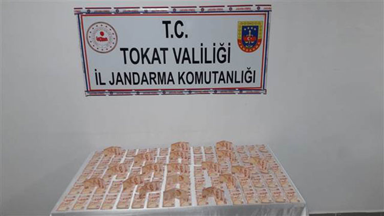 Tokatta çok sayıda sahte banknot ele geçirildi