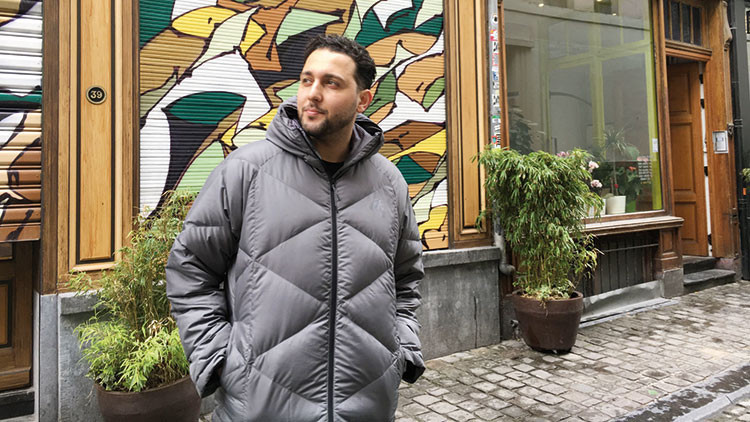 Yeşilçam filmleri Türkiye’ye açılan ışıklı bir kapıydı benim için... Yeşilçam filmleri Türkiye’ye açılan ışıklı bir kapıydı benim için...