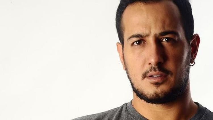 Sarp Apak kimdir nereli kaç yaşında Sarp Apak dizileri ve filmleri