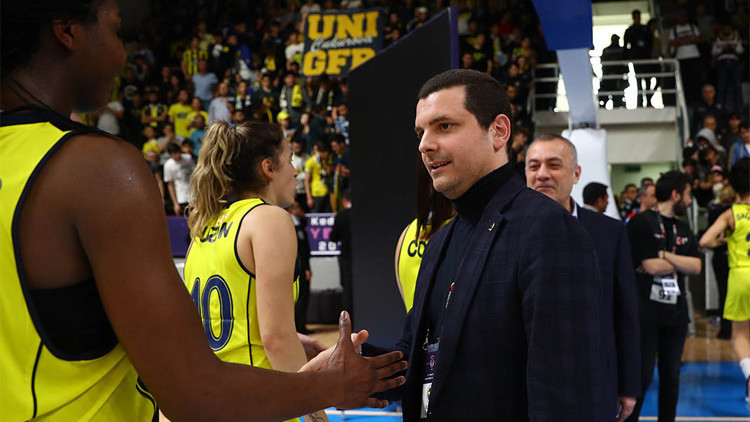 Fenerbahçeden son dakika açıklaması: Küçülmeye gidiyoruz