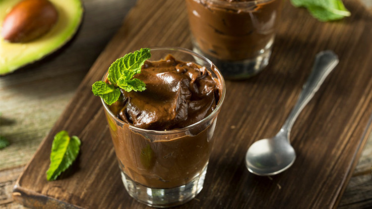 Avokadolu kakaolu puding yapalım mı Avokadolu kakaolu puding yapalım mı