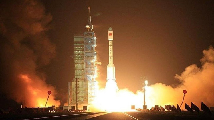 Çin iki uydusunu daha yörüngeye yolladı Çin iki uydusunu daha yörüngeye yolladı