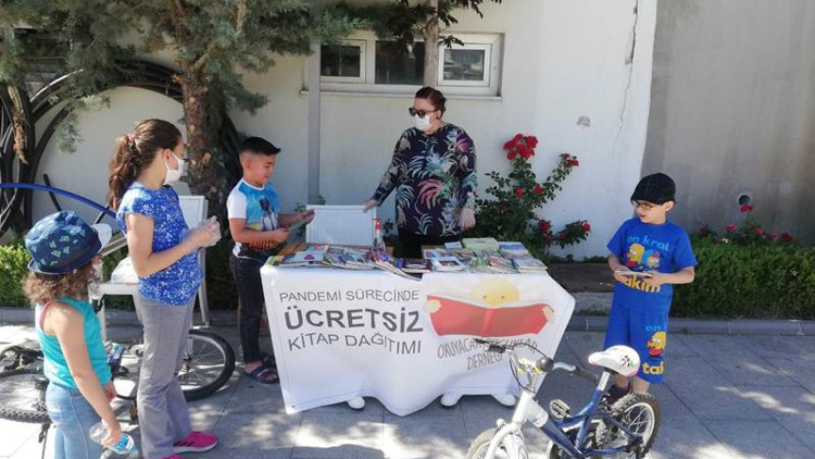 Evde kal kitapsız kalma Evde kal kitapsız kalma