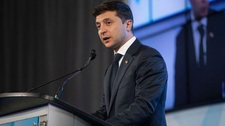 Korona olan Ukrayna liderinin eşi hastaneye kaldırıldı Korona olan Ukrayna liderinin eşi hastaneye kaldırıldı