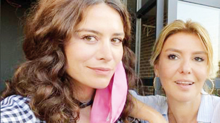 Bir işler çeviriyoruz